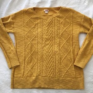 Mossimo Target Sweater. Size Large.